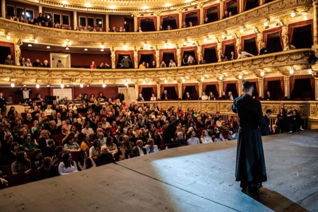 ID_20230519_ID6714-min